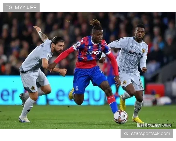 奥利塞与埃泽：水晶宫双核战术角色与比赛影响力的结构差异分析