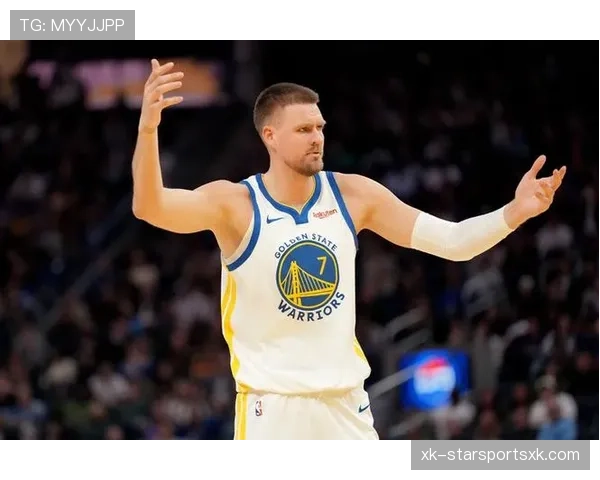 波尔津吉斯内线单打效率提升 拉开球队进攻空间明显